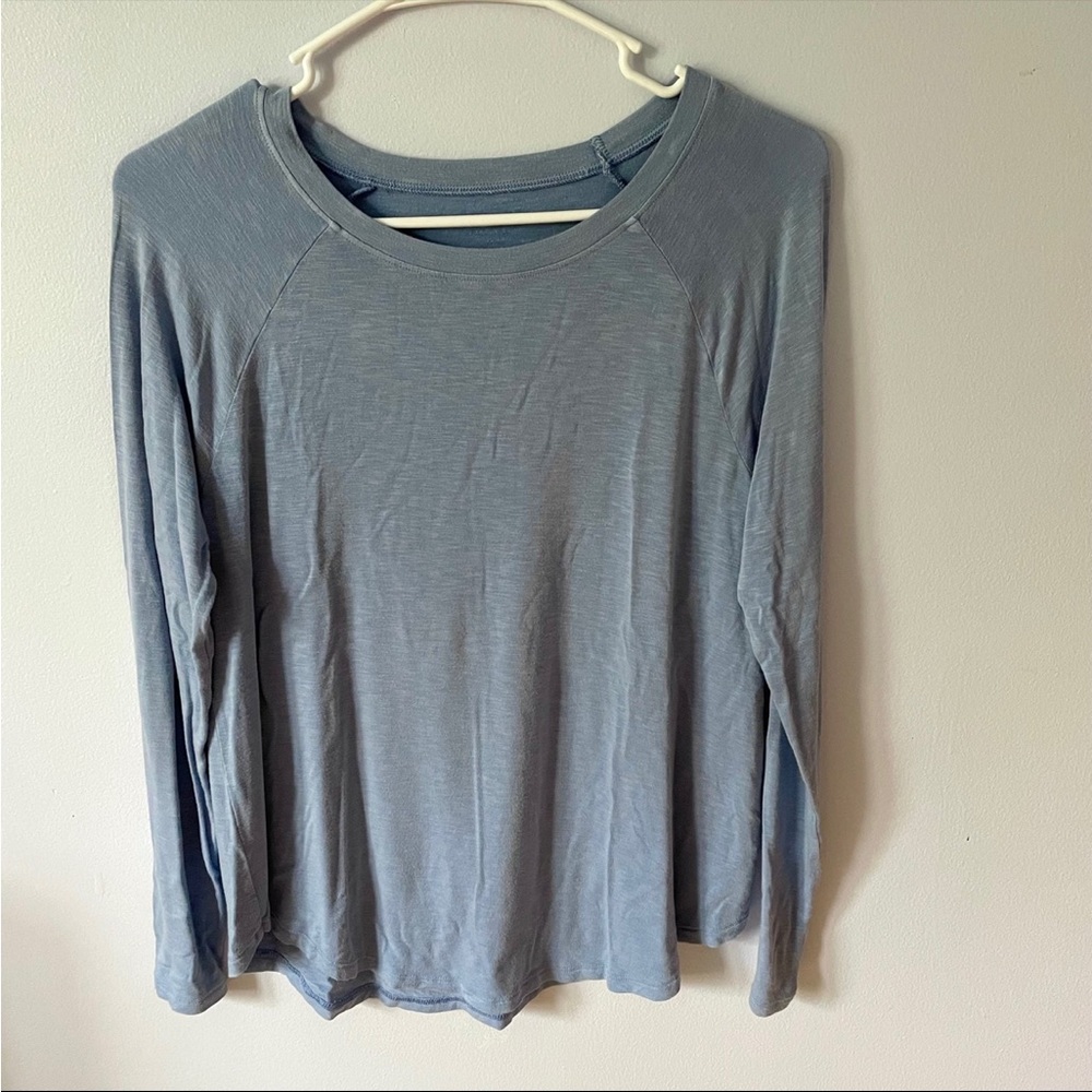 American Eagle Soft & Sexy top